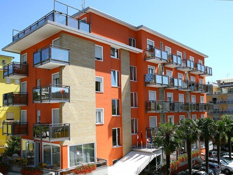 Hotel Torino Lido di Jesolo Exteriör bild