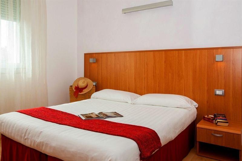 Hotel Torino Lido di Jesolo Exteriör bild